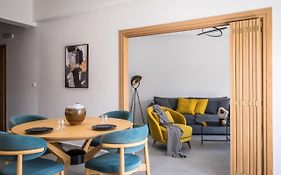 Loggia Suites By Good Life